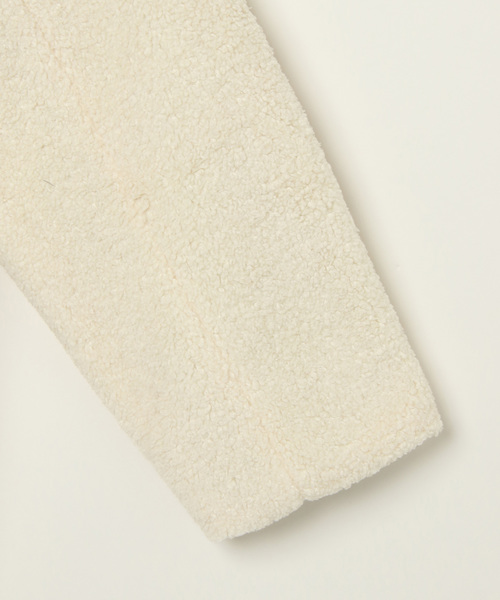 VENCEEXCHANGE（ヴァンスエクスチェンジ）の「ボアリバーシブルコート（ノーカラージャケット・レディース・オフホワイト/オリーブ・MEDIUM/LARGE）」の8枚目の写真