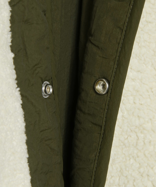 VENCEEXCHANGE（ヴァンスエクスチェンジ）の「ボアリバーシブルコート（ノーカラージャケット・レディース・オフホワイト/オリーブ・MEDIUM/LARGE）」の9枚目の写真