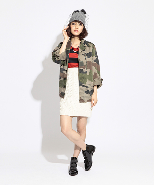 Ray BEAMS（レイビームス）の「◎□Ray BEAMS / ケーブルニットタイト スカート（スカート・レディース・オフホワイト/ブラック・0/1）」の5枚目の写真