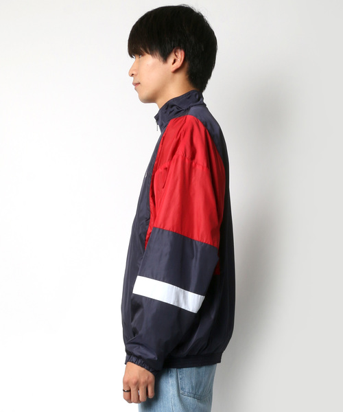 Kappa(カッパ)の「Kappa/カッパ オーバーサイズ トラックジャケット/ナイロンジャケット(ナイロンジャケット・メンズ・ブラック/ベージュ/ネイビー/ブラック系その他/ベージュ系その他/ブルー系その他/パープル系その他/パープル/ブラック系その他3/ブラック系その他2・M/L/XL)」の19枚目の写真