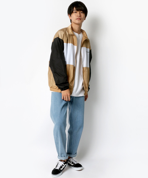 Kappa(カッパ)の「Kappa/カッパ オーバーサイズ トラックジャケット/ナイロンジャケット(ナイロンジャケット・メンズ・ブラック/ベージュ/ネイビー/ブラック系その他/ベージュ系その他/ブルー系その他/パープル系その他/パープル/ブラック系その他3/ブラック系その他2・M/L/XL)」の12枚目の写真