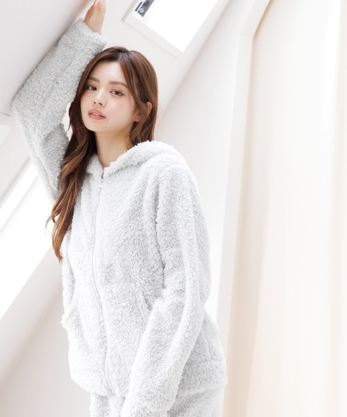 セール】ふわふわマシュマロシャギールームウェア（パーカー＆ショート