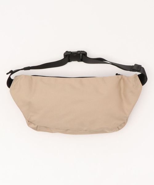 MARVEL（マーベル）の「【MARVEL/マーベル】大容量 ボックスロゴ ウエストバッグ（ボディバッグ/ウエストポーチ・レディース・ブラック/ベージュ/レッド/カモフラージュ・FREE）」の7枚目の写真