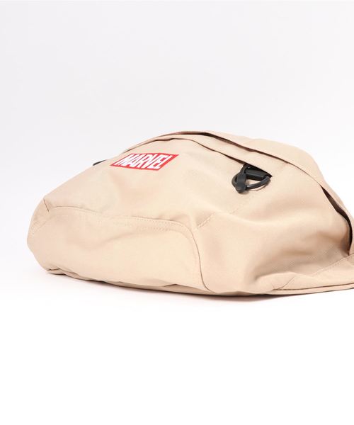 MARVEL（マーベル）の「【MARVEL/マーベル】大容量 ボックスロゴ ウエストバッグ（ボディバッグ/ウエストポーチ・レディース・ブラック/ベージュ/レッド/カモフラージュ・FREE）」の8枚目の写真