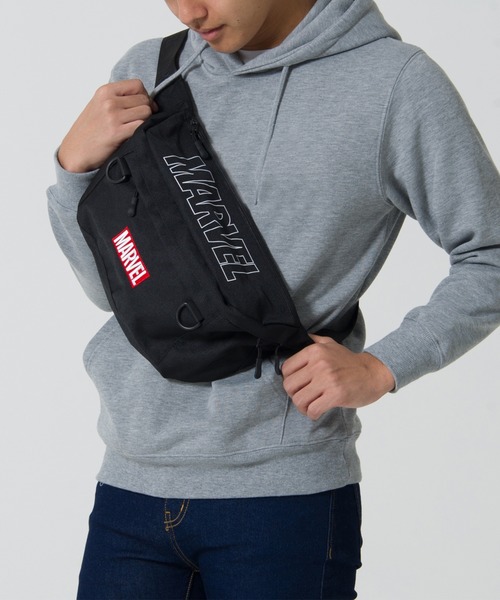 MARVEL（マーベル）の「【MARVEL/マーベル】大容量 ボックスロゴ ウエストバッグ（ボディバッグ/ウエストポーチ・レディース・ブラック/ベージュ/レッド/カモフラージュ・FREE）」の3枚目の写真