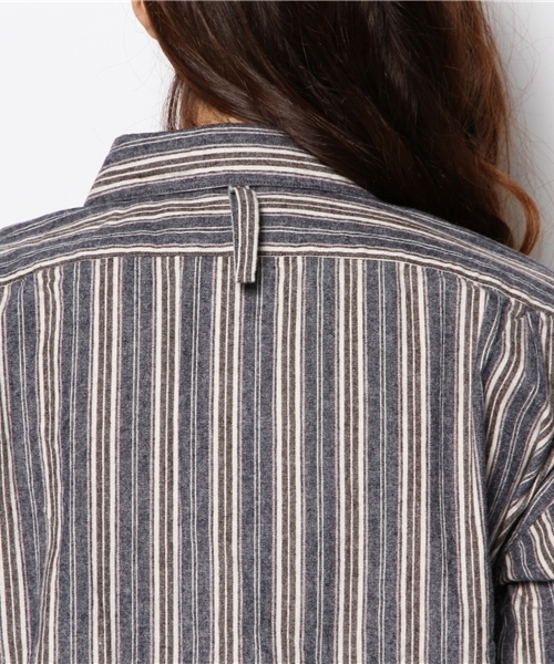 BEAMS BOY（ビームスボーイ）の「BEAMS BOY / ネル ストライプ ロングテール シャツ（シャツ/ブラウス・レディース・ブルー/ネイビー・ONE SIZE）」の7枚目の写真