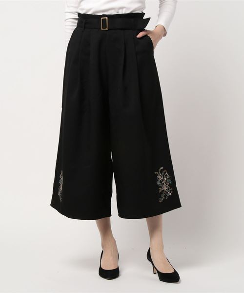 axes femme（アクシーズファム）の「裾刺繍ワイドパンツ（その他パンツ