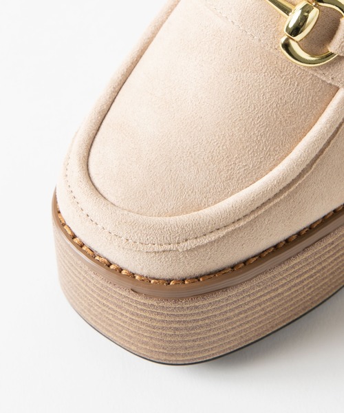 WEGO（ウィゴー）の「WEGO/ビット付きウッドソールヒールシューズ（その他シューズ・レディース・ブラック/ベージュ・LARGE/MEDIUM）」の11枚目の写真