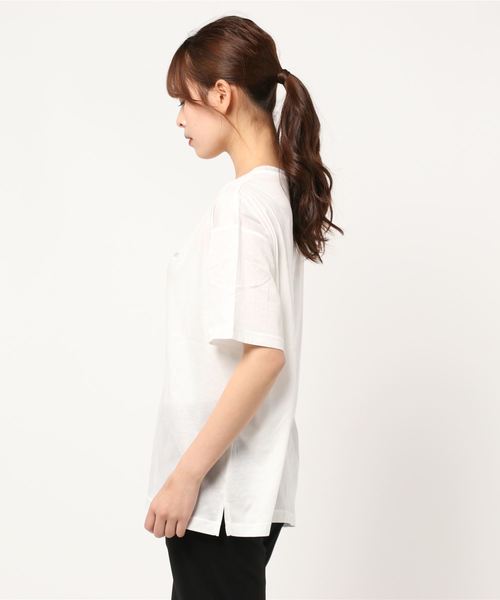 LOWRYS FARM(ローリーズファーム)の「シアーロゴプリントTEE 882744(Tシャツ/カットソー・レディース・カーキ/オフホワイト/ブラック・FREE)」の4枚目の写真