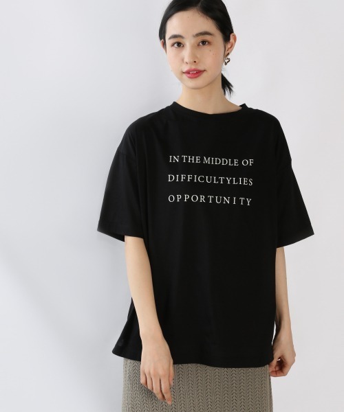 LOWRYS FARM(ローリーズファーム)の「シアーロゴプリントTEE 882744(Tシャツ/カットソー・レディース・カーキ/オフホワイト/ブラック・FREE)」の2枚目の写真