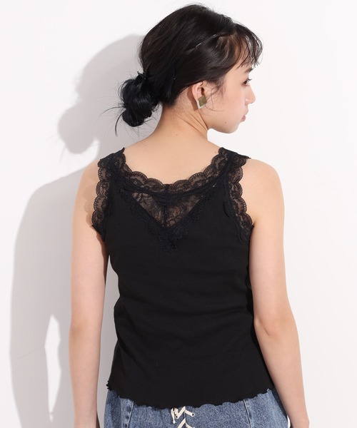 one after another NICE CLAUP（ワンアフターアナザーナイスクラップ）の「前後2wayレースインナー（タンクトップ・レディース・ブラック/ベージュ/オフホワイト/ブルー・FREE）」の3枚目の写真