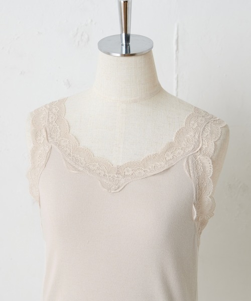 one after another NICE CLAUP（ワンアフターアナザーナイスクラップ）の「前後2wayレースインナー（タンクトップ・レディース・ブラック/ベージュ/オフホワイト/ブルー・FREE）」の12枚目の写真