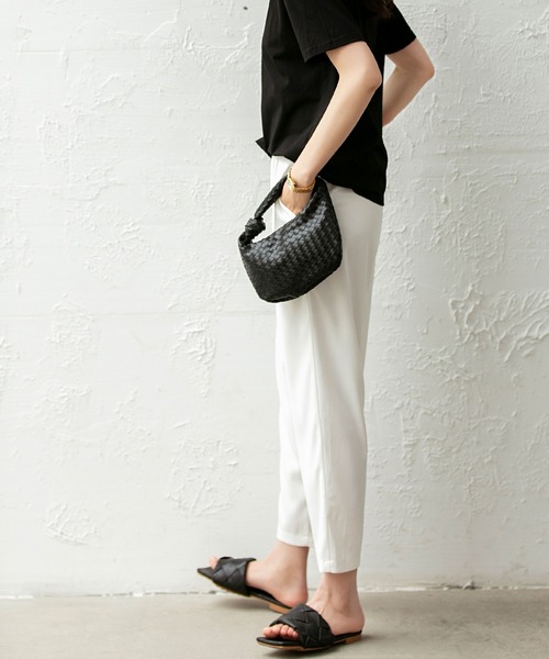 SAISON DE PAPILLON(セゾンドパピヨン)の「ロングシーズン対応クロップドパンツ(その他パンツ・レディース・ホワイト/ブラック/ブルー/グリーン/アイボリー/コーラル/ラベンダー/ベージュ/ライトグレー/ブルーグレー・S/M/L/XL)」の11枚目の写真