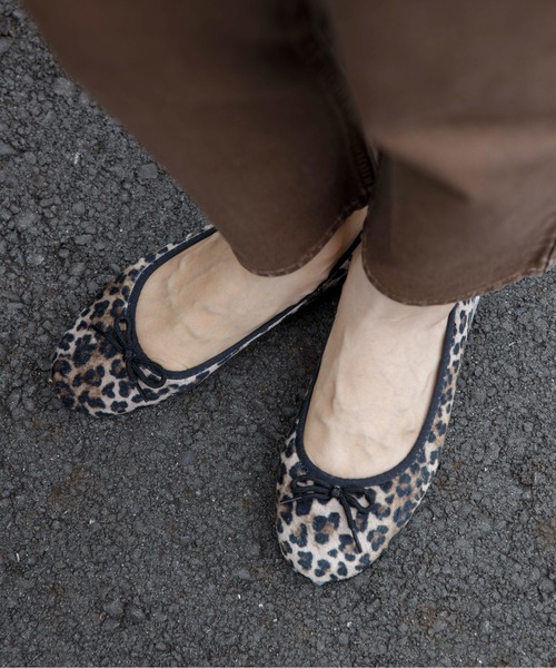 flower（フラワー）の「フラッフィーバレエ（バレエシューズ・レディース・ブラック/ブラウン・6/7/8/9/5）」の8枚目の写真