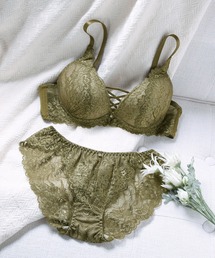 LALA グリーン レース ボディスーツ ショーツセット LALA グリーン レース ボディスーツ ショーツセット - メルカリ