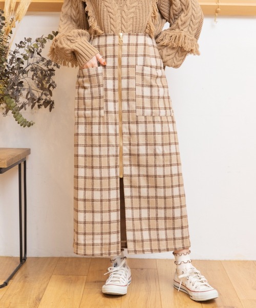 Mysa&Liina（ミーサリーナ）の「フロントZIPスリット入りペンシルスカート（スカート・レディース・ベージュ/ネイビー/ブルー/アイボリー/サンドベージュ・M）」の4枚目の写真