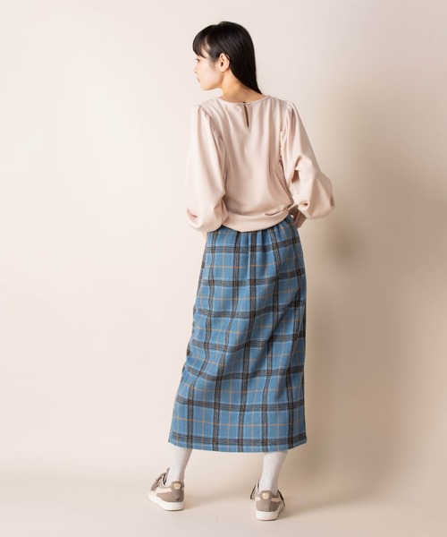Mysa&Liina（ミーサリーナ）の「フロントZIPスリット入りペンシルスカート（スカート・レディース・ベージュ/ネイビー/ブルー/アイボリー/サンドベージュ・M）」の13枚目の写真