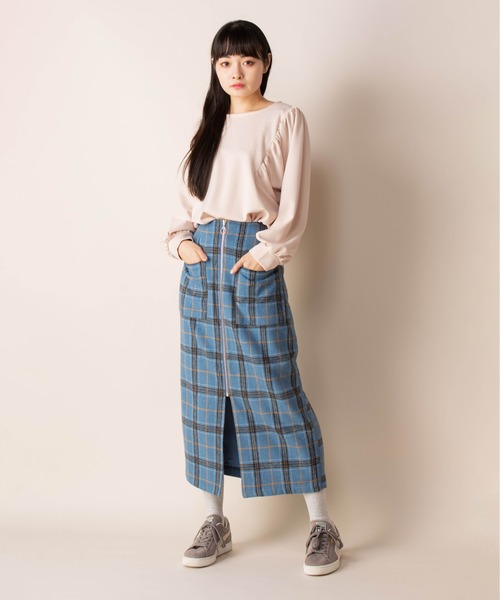 Mysa&Liina（ミーサリーナ）の「フロントZIPスリット入りペンシルスカート（スカート・レディース・ベージュ/ネイビー/ブルー/アイボリー/サンドベージュ・M）」の12枚目の写真