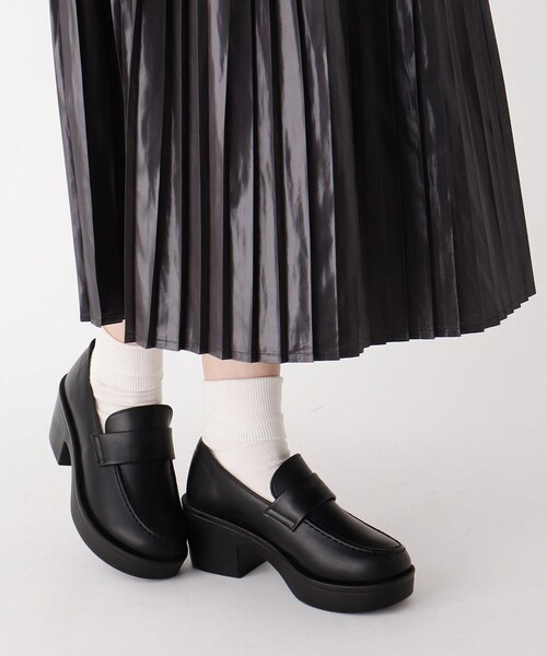 cs T&P(シーエスティーアンドピー)の「リボン付きローファー(パンプス・レディース・ブラック/ブラック系1・S/M/L/LL)」の12枚目の写真