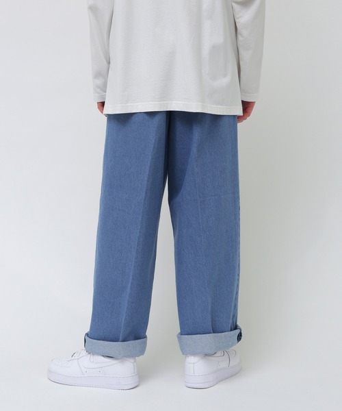 JUNRED（ジュンレッド）の「taiｘJUNRed デニムワイド2ロールアップパンツ（デニムパンツ・メンズ・サックスブルー/ホワイト/ネイビー/キナリ/カーキ・S/M/L）」の10枚目の写真