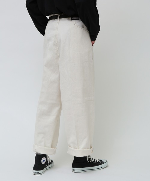 JUNRED（ジュンレッド）の「taiｘJUNRed デニムワイド2ロールアップパンツ（デニムパンツ・メンズ・サックスブルー/ホワイト/ネイビー/キナリ/カーキ・S/M/L）」の17枚目の写真