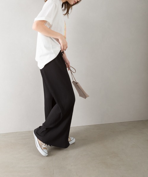 SpRay（スプレイ）の「スリット入プリーツワイドパンツ（その他パンツ・レディース・チャコールグレー/ブラック/ベージュ/ブラウン/アイボリー・FREE）」の17枚目の写真