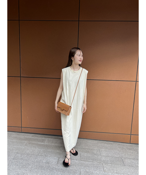Rouge vif(ルージュヴィフ)の「ピースダイコットンワンピース(ワンピース・レディース・ホワイト/ピンク/モスグリーン/ブラック/アイボリー・フリー)」の13枚目の写真