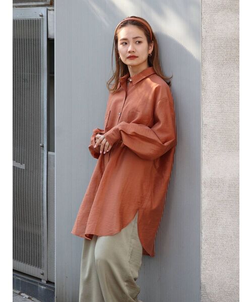 Ungrid（アングリッド）の「シアーミドル丈シャツ（シャツ/ブラウス・レディース・ベージュ/オフホワイト/オレンジ/ブルー・FREE）」の4枚目の写真