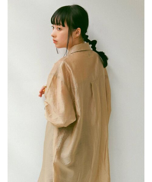 Ungrid（アングリッド）の「シアーミドル丈シャツ（シャツ/ブラウス・レディース・ベージュ/オフホワイト/オレンジ/ブルー・FREE）」の15枚目の写真