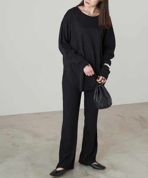 anown(アノン)の「【上下セット】2wayビッグ長袖Tシャツ×ストレートフレアリブパンツ<セットアップ>(その他パンツ・レディース・ホワイト系その他/ブラック系その他/ブラウン系その他/ベージュ系その他/ブルー系その他/ホワイト系その他2/ホワイト系その他3/ホワイト系その他4/ホワイト系その他5/ブラック系その他2/ブラック系その他3/ブラック系その他4/ブラック系その他5/ブラウン系その他2/ブラウン系その他3/ブラウン系その他4/ブラウン系その他5/ベージュ系その他2/ベージュ系その他3/ベージュ系その他4/ベージュ系その他5/ブルー系その他2/ブルー系その他3/ブルー系その他4/ブルー系その他5・FREE)」の7枚目の写真
