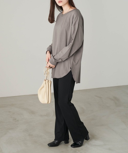 anown(アノン)の「【上下セット】2wayビッグ長袖Tシャツ×ストレートフレアリブパンツ<セットアップ>(その他パンツ・レディース・ホワイト系その他/ブラック系その他/ブラウン系その他/ベージュ系その他/ブルー系その他/ホワイト系その他2/ホワイト系その他3/ホワイト系その他4/ホワイト系その他5/ブラック系その他2/ブラック系その他3/ブラック系その他4/ブラック系その他5/ブラウン系その他2/ブラウン系その他3/ブラウン系その他4/ブラウン系その他5/ベージュ系その他2/ベージュ系その他3/ベージュ系その他4/ベージュ系その他5/ブルー系その他2/ブルー系その他3/ブルー系その他4/ブルー系その他5・FREE)」の16枚目の写真