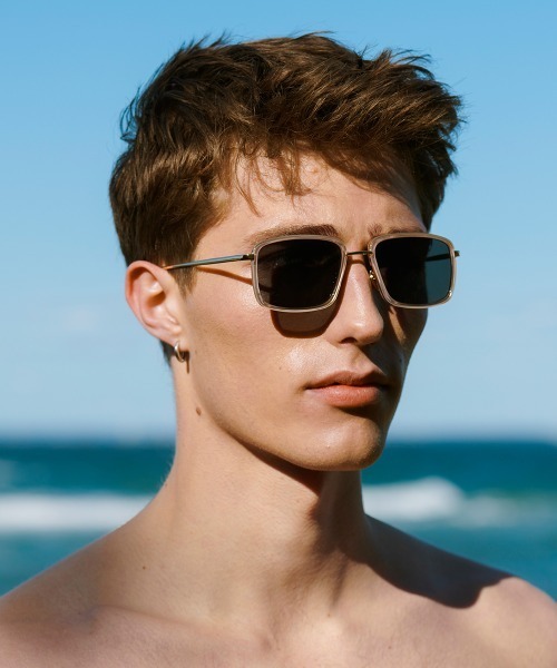 A.Kjaerbede（エキアビド）の「ALDO（サングラス・レディース・ブラウン系その他/グリーン系その他/ライトグレー/グレー/その他/ブラック・FREE）」の3枚目の写真