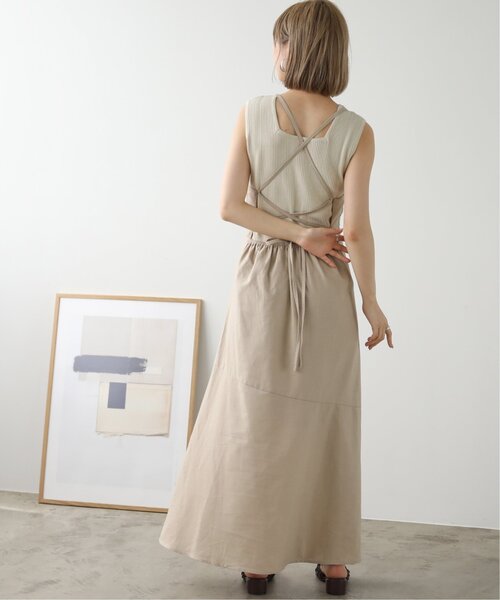 RAY CASSIN（レイカズン）の「レースアップキャミドレス（ワンピース・レディース・ベージュ/ブラウン/グリーン・FREE）」の2枚目の写真