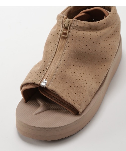 suicoke（スイコック）の「【SUICOKE】EVO－abEM/emmi（サンダル・レディース・ベージュ・25/23/24）」の5枚目の写真