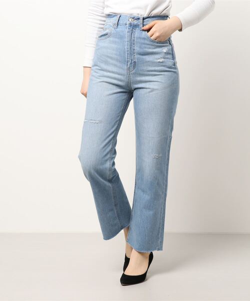 LOWRYS FARM(ローリーズファーム)の「CONE/ストレートパンツ 948666(デニムパンツ・レディース・ブルー/ライトブルー・SMALL/MEDIUM/LARGE)」の14枚目の写真