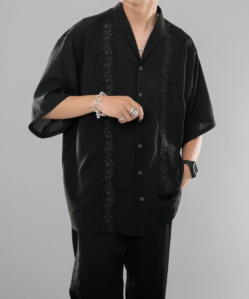 kutir（クティール）の「刺繍シャツ（シャツ/ブラウス・メンズ・ブラック/オレンジ/ライトブルー・LARGE/MEDIUM）」の2枚目の写真