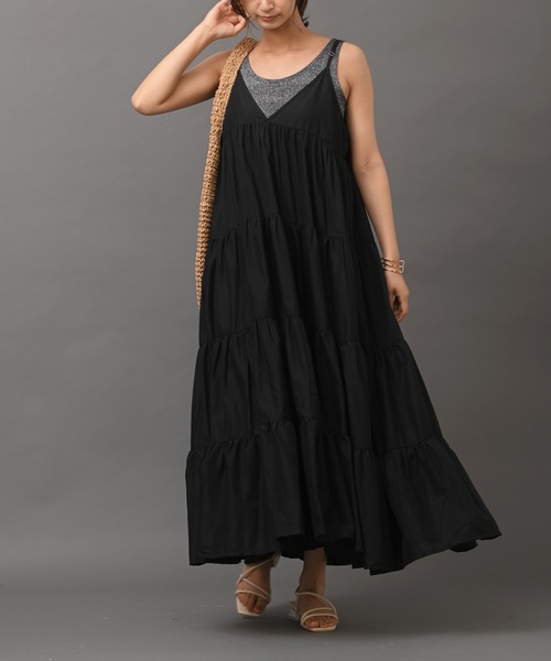 R・P・S　pura（アールピーエスピューラ）の「【WEB限定】pura　ティアードキャミワンピース（ワンピース・レディース・ブラック/ダークブラウン・フリー）」の2枚目の写真