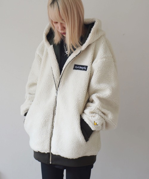 Mark Gonzales(マーク・ゴンザレス)の「< 当店限定・別注アイテム > 【 Mark Gonzales / マークゴンザレス 】 刺繍 ボアフリース フードパーカー(その他アウター・メンズ・ブラック/ベージュ/オフホワイト・M/L/XL)」の4枚目の写真