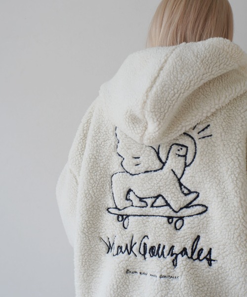 Mark Gonzales(マーク・ゴンザレス)の「< 当店限定・別注アイテム > 【 Mark Gonzales / マークゴンザレス 】 刺繍 ボアフリース フードパーカー(その他アウター・メンズ・ブラック/ベージュ/オフホワイト・M/L/XL)」の7枚目の写真