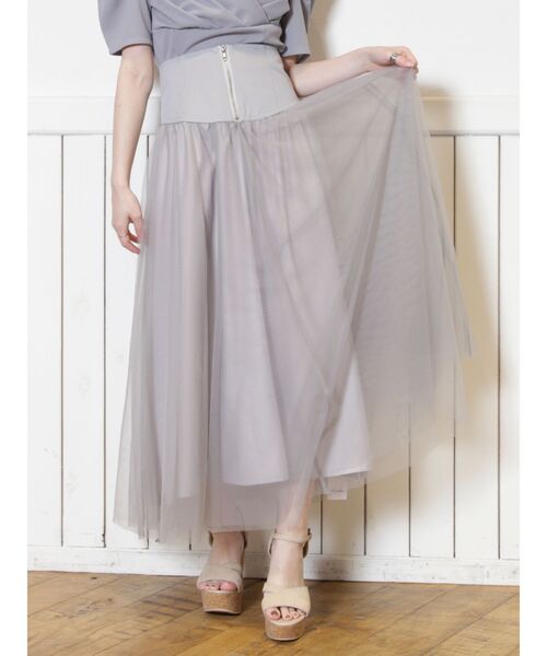 dazzlin（ダズリン）の「ツイルコルセットチュールスカート（スカート・レディース・ベージュ/グレー/モカ・SMALL/MEDIUM）」の2枚目の写真