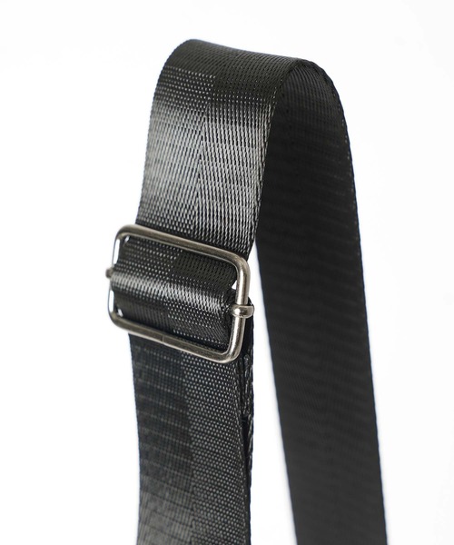 X-girl（エックスガール）の「OVAL LOGO SHOULDER BAG（ショルダーバッグ・レディース・ベージュ/ホワイト/ブラック・ONE SIZE）」の10枚目の写真