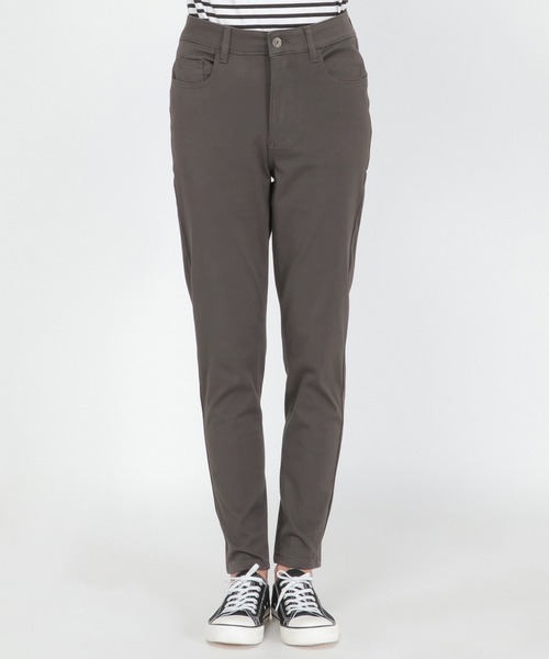 ikka（イッカ）の「yogaretch スキニーパンツ（その他パンツ・レディース・チャコールグレー/ブラック/オフホワイト/キャメル・S/M/L）」の7枚目の写真