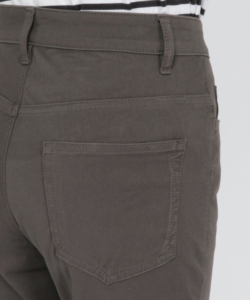 ikka（イッカ）の「yogaretch スキニーパンツ（その他パンツ・レディース・チャコールグレー/ブラック/オフホワイト/キャメル・S/M/L）」の11枚目の写真