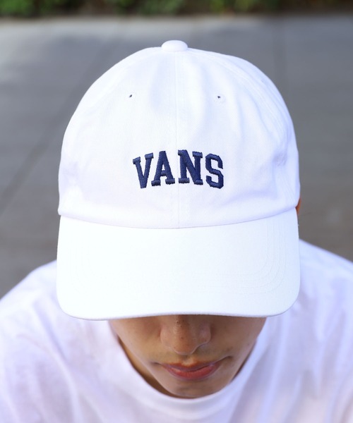 VANS(バンズ)の「VANS/ヴァンズ M VANS Arch Logo 6Panel cap カレッジロゴ ブランドロゴ 刺繍 キャップ(キャップ・メンズ・ネイビー/ワイン/ホワイト・FREE)」の16枚目の写真
