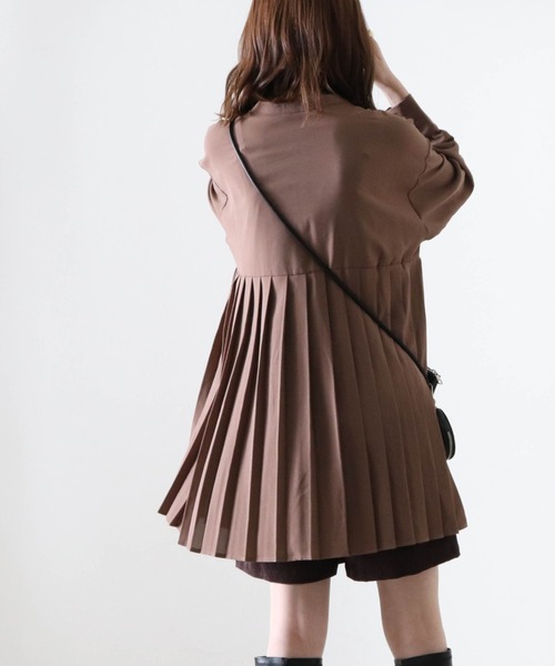 Cheek（チーク）の「プリーツ切替チュニック（チュニック・レディース・ブラック/アイボリー/モカ・MEDIUM）」の18枚目の写真