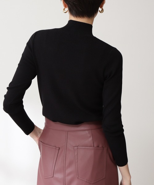 N.（N. Natural Beauty Basic）（エヌエヌナチュラルビューティーベーシック）の「◆総針ボトルネックニット（ニット/セーター・レディース・オフホワイト/ブラック/グリーン/パープル・MEDIUM）」の12枚目の写真