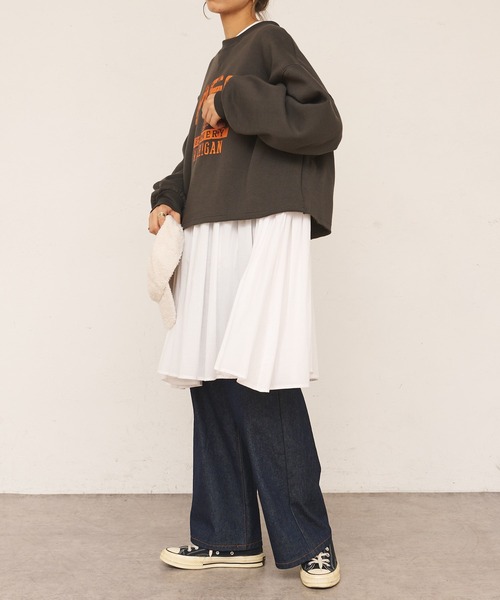 BONbazaar（ボンバザール）の「後レースUPカレッジプリントスウェット（スウェット・レディース・ブラック/オフホワイト・FREE）」の20枚目の写真