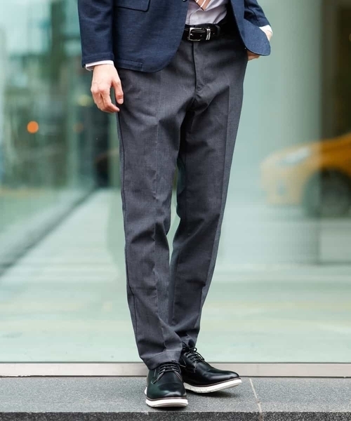 a.v.v（アーヴェヴェ）の「【オンオフ兼用】美脚ストレッチ裏起毛スマートスラックス[WEB限定サイズ]（スラックス・メンズ・ネイビー/ブラウン/チャコールグレー・44/46/50/52/48）」の3枚目の写真