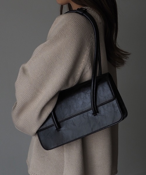 Riberry（リベリー）の「ロングスクエアショルダーバッグ（ハンドバッグ・レディース・ホワイト/ブラック/ブルー/グリーン・FREE）」の7枚目の写真