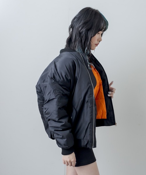 RASVOA（ラスボア）の「フード付きMA-1ジャケット（ブルゾン・レディース・ブラック/カーキ・FREE）」の19枚目の写真